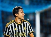 爱游戏官网-球员突然退役引发广泛关注，未来何去何从成迷的简单介绍