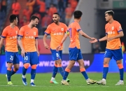 爱游戏网页版入口-阿贾克斯平手对手，球队实力仍须提升