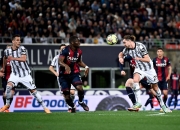 爱游戏官方登录入口-关于意大利足球风云再起，球员们拼尽全力争夺荣誉的信息