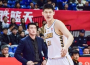 爱游戏网页版-胡金秋表现抢眼，上海男篮再度胜出的简单介绍