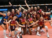 爱游戏网页版入口-意大利排球队合力作战，晋级四强的简单介绍