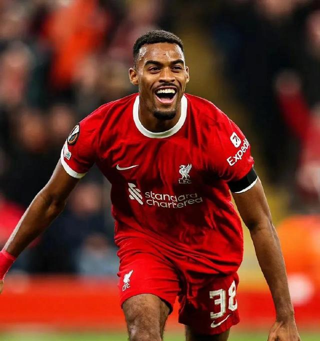 关于利物浦主帅透露战术变动,球队或将出现新风格的信息 关于利物浦主帅透露战术变动,球队或将出现新风格的信息