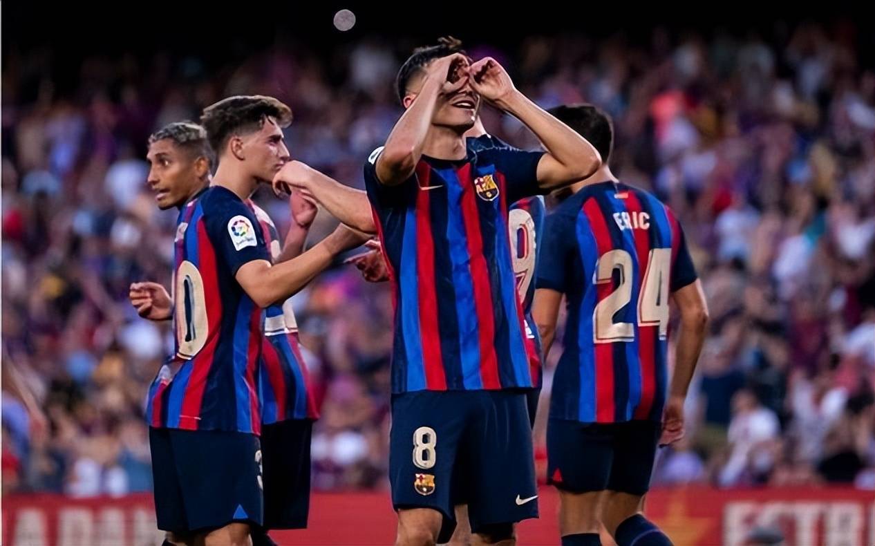 西甲盛宴即将展开,皇家马德里迎战巴塞罗那 西甲盛宴即将展开,皇家马德里迎战巴塞罗那