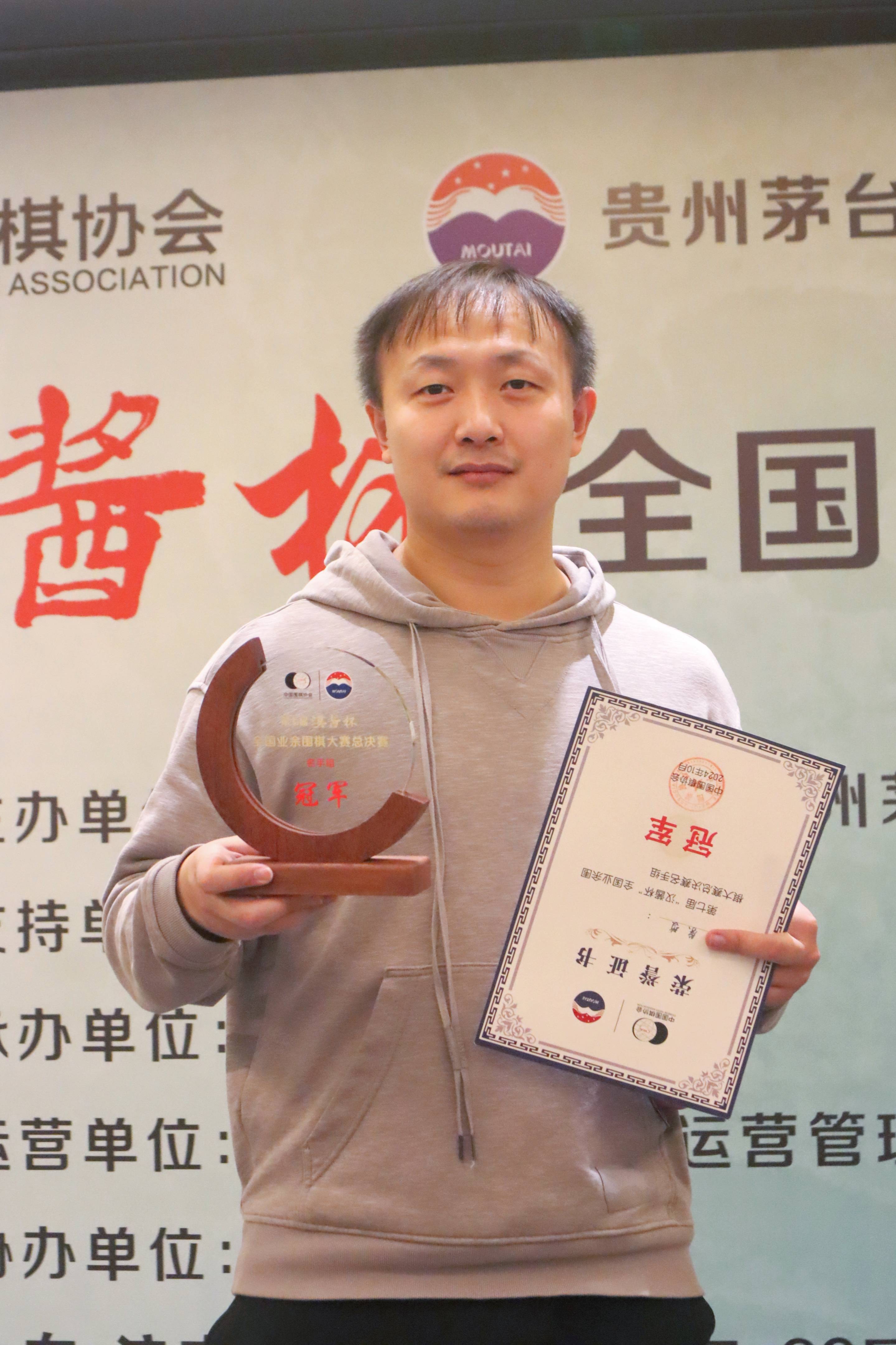 东亚代表团捧得多面奖牌，游刃有余的简单介绍