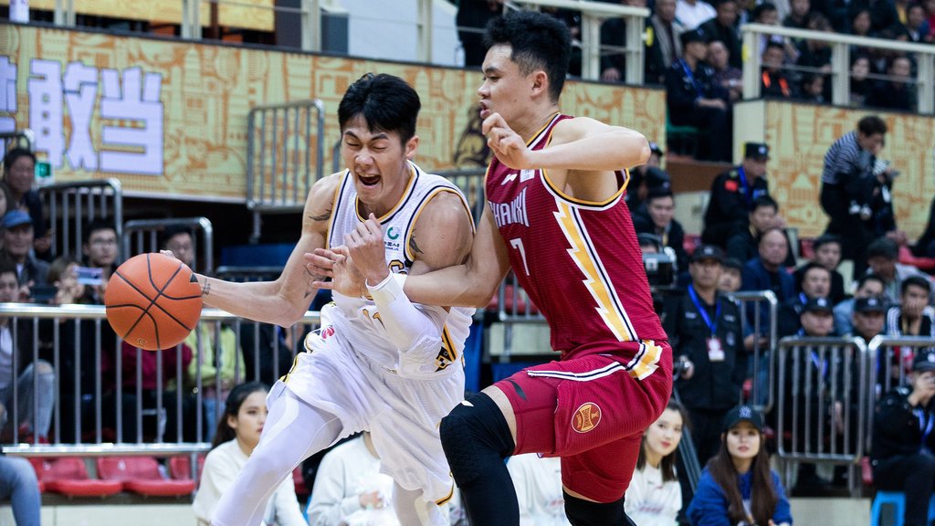 四川男篮小胜广州,取得宝贵胜利的简单介绍 四川男篮小胜广州,取得宝贵胜利的简单介绍