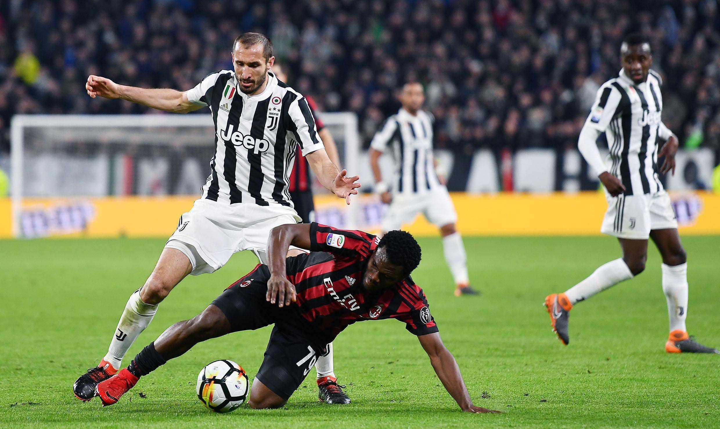 包含意甲赛事中球队表现出色,逐渐走向巅峰的词条 包含意甲赛事中球队表现出色,逐渐走向巅峰的词条