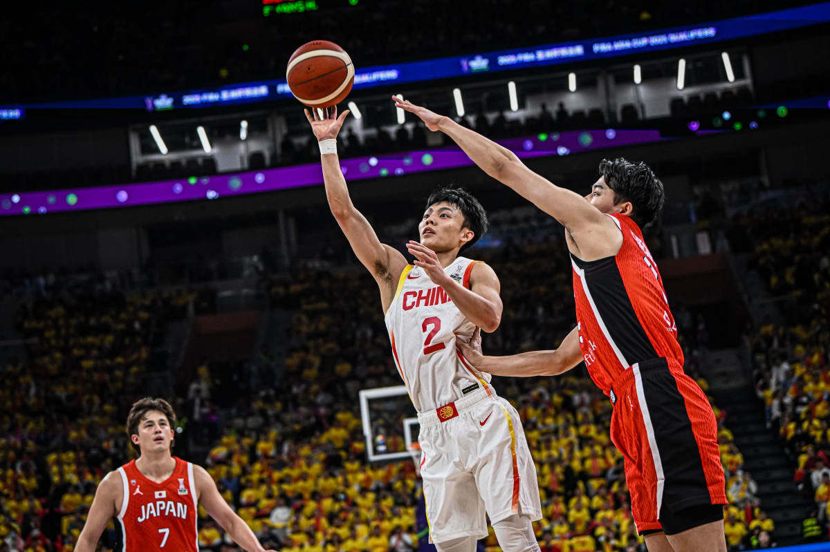 湖北男篮在比赛中表现出色,令人赞叹 湖北男篮在比赛中表现出色,令人赞叹