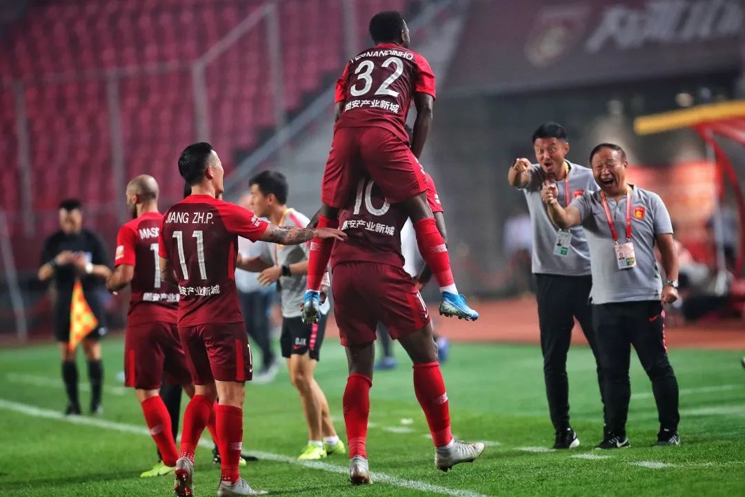 河北华夏幸福力争胜利,全力以赴 河北华夏幸福力争胜利,全力以赴