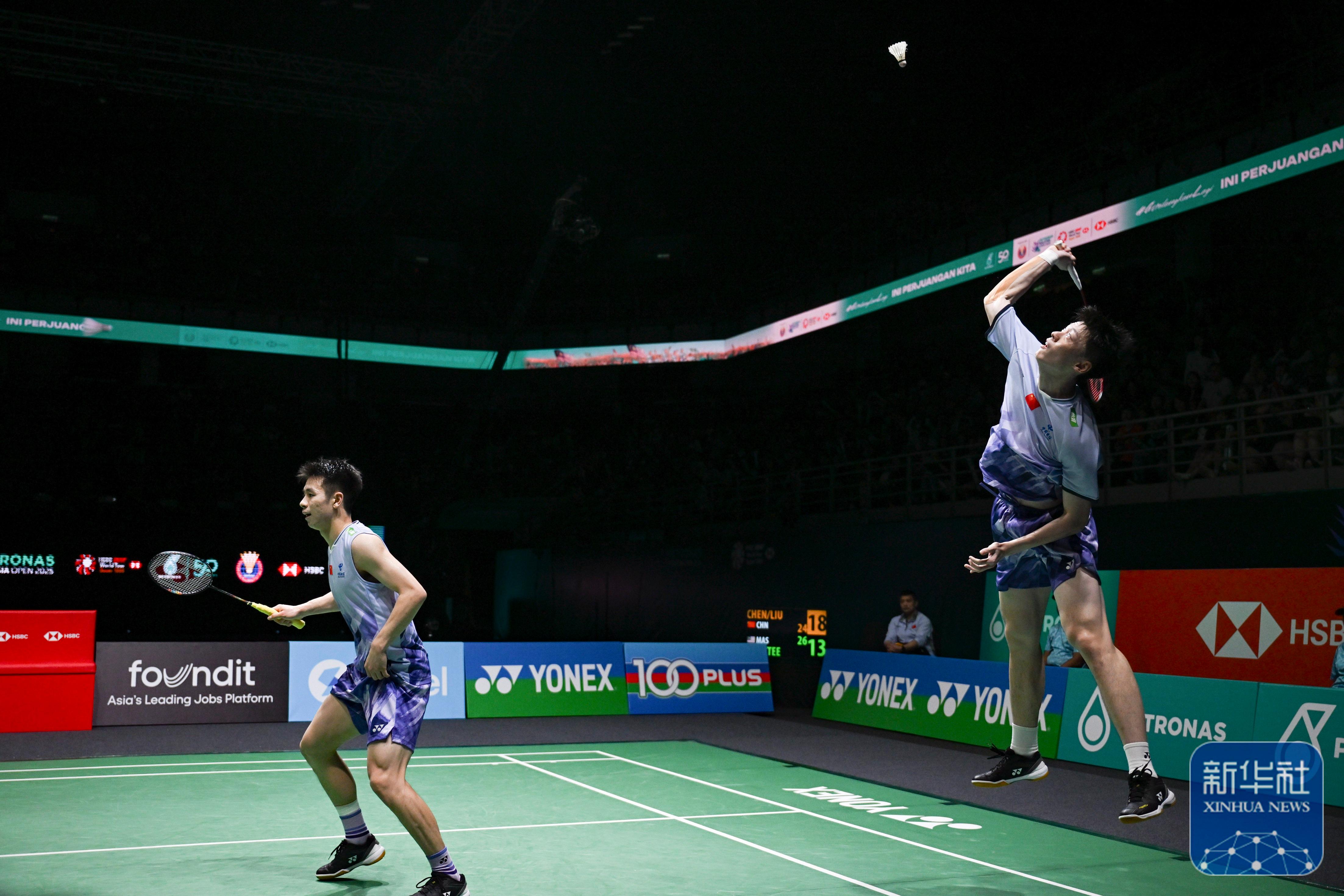 意外黑马登顶羽毛球赛场，实力惊人