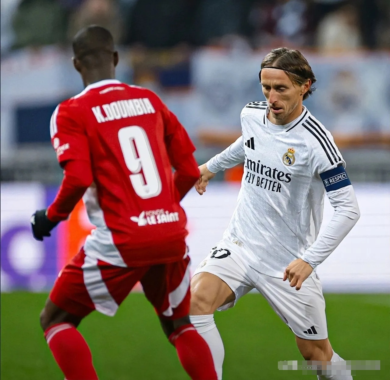 关于皇家马德里一路颓败,欧冠之路梦断的信息 关于皇家马德里一路颓败,欧冠之路梦断的信息