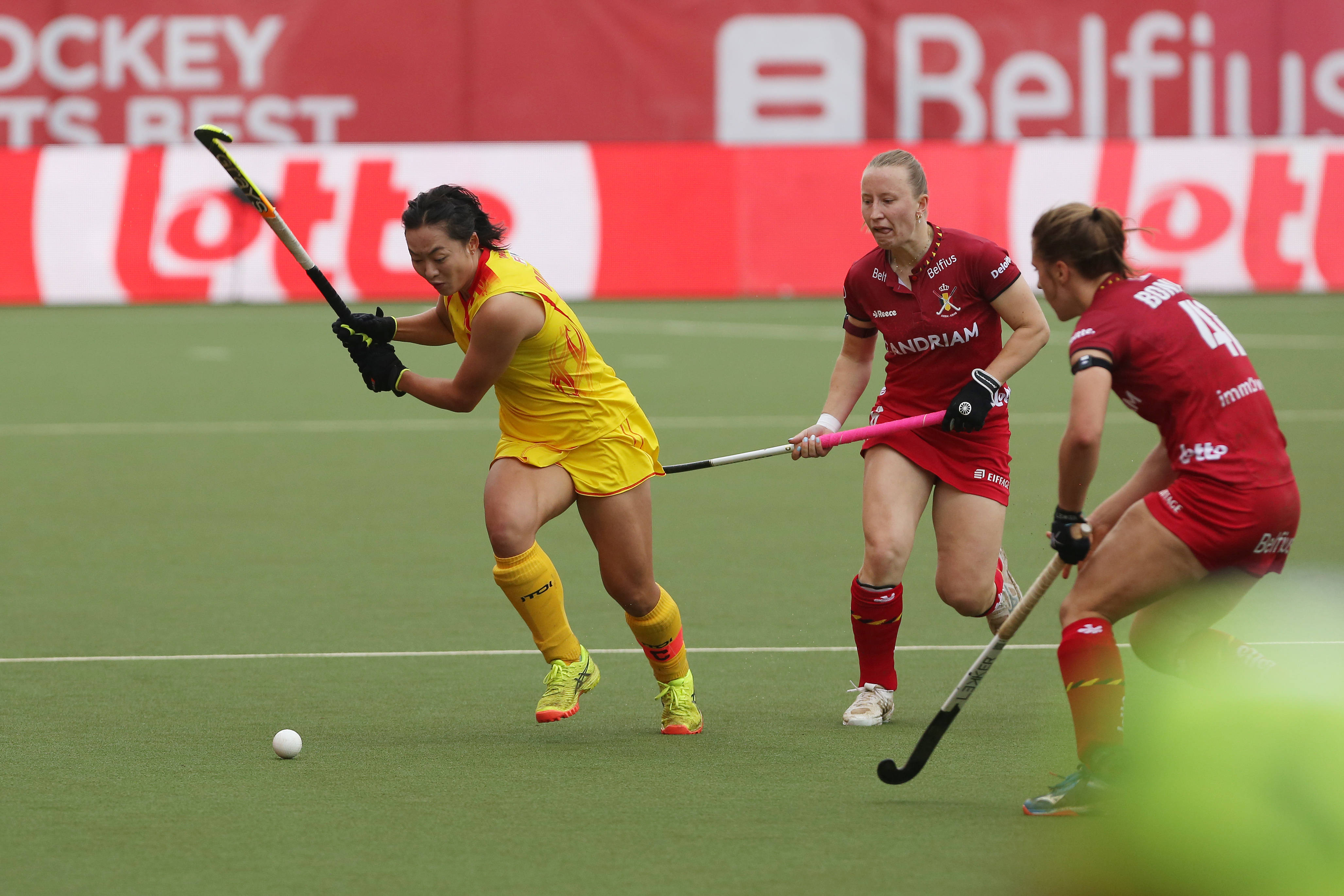 意大利女子曲棍球队实现胜利