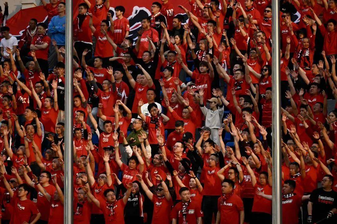 包含首战告捷,球队展现实力获得赞誉的词条 包含首战告捷,球队展现实力获得赞誉的词条