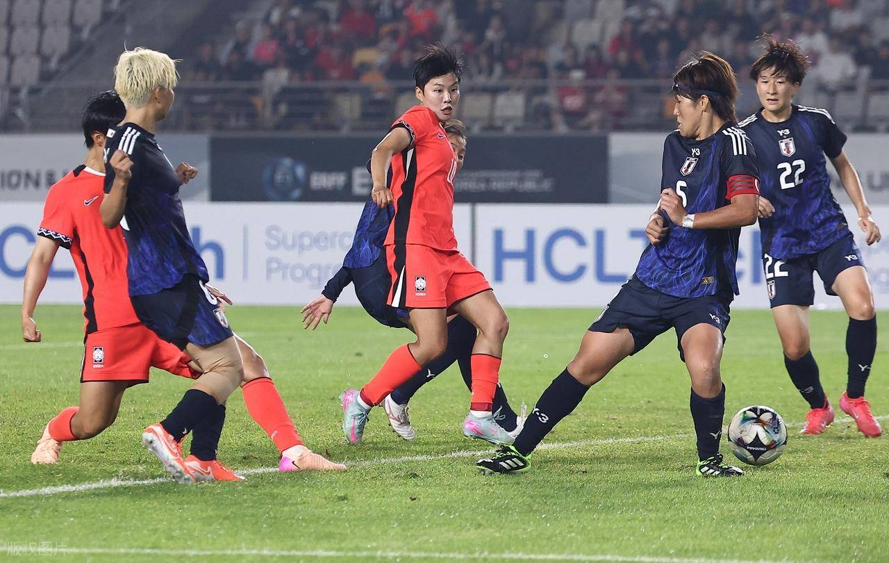 关于劲爆较量!职业女足队实力碾压对手的信息 关于劲爆较量!职业女足队实力碾压对手的信息