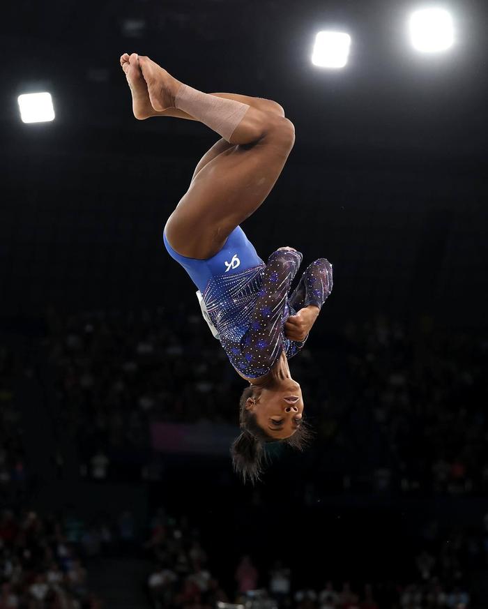 体操选手夺金囊括多项项目,战绩高调的简单介绍 体操选手夺金囊括多项项目,战绩高调的简单介绍