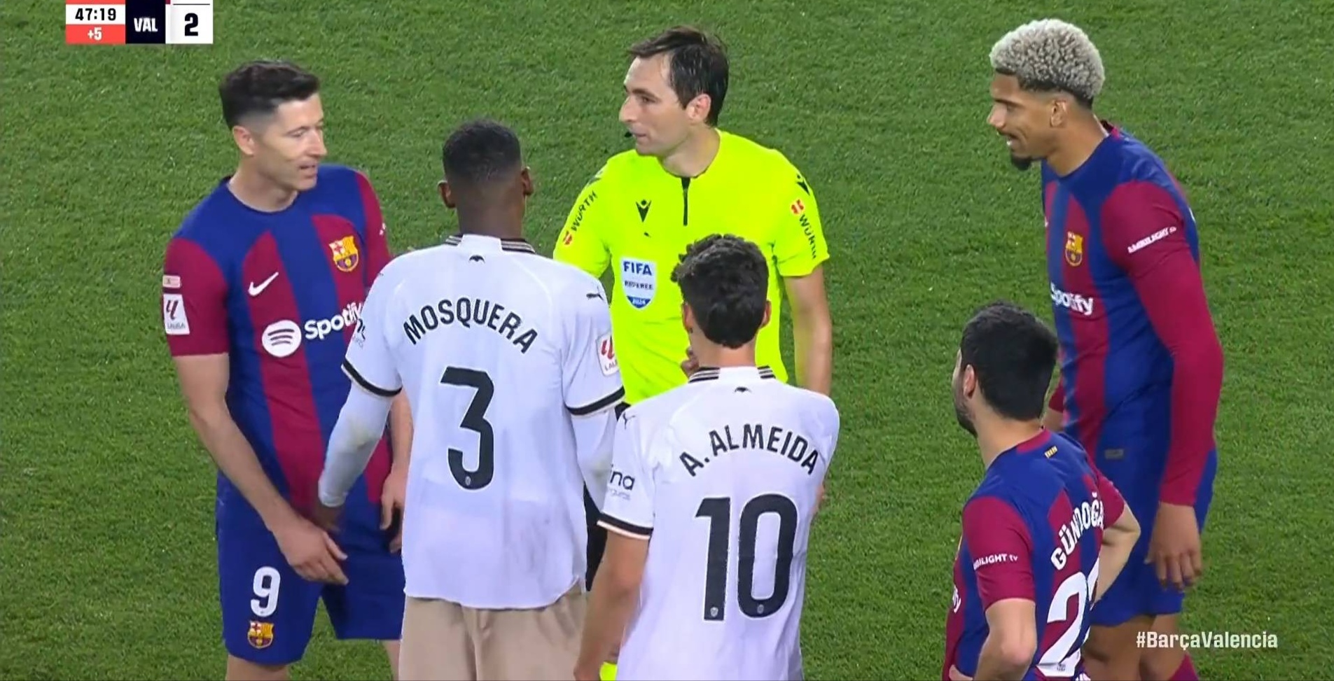 瓦伦西亚主场告负,出线厄运接踵的简单介绍 瓦伦西亚主场告负,出线厄运接踵的简单介绍