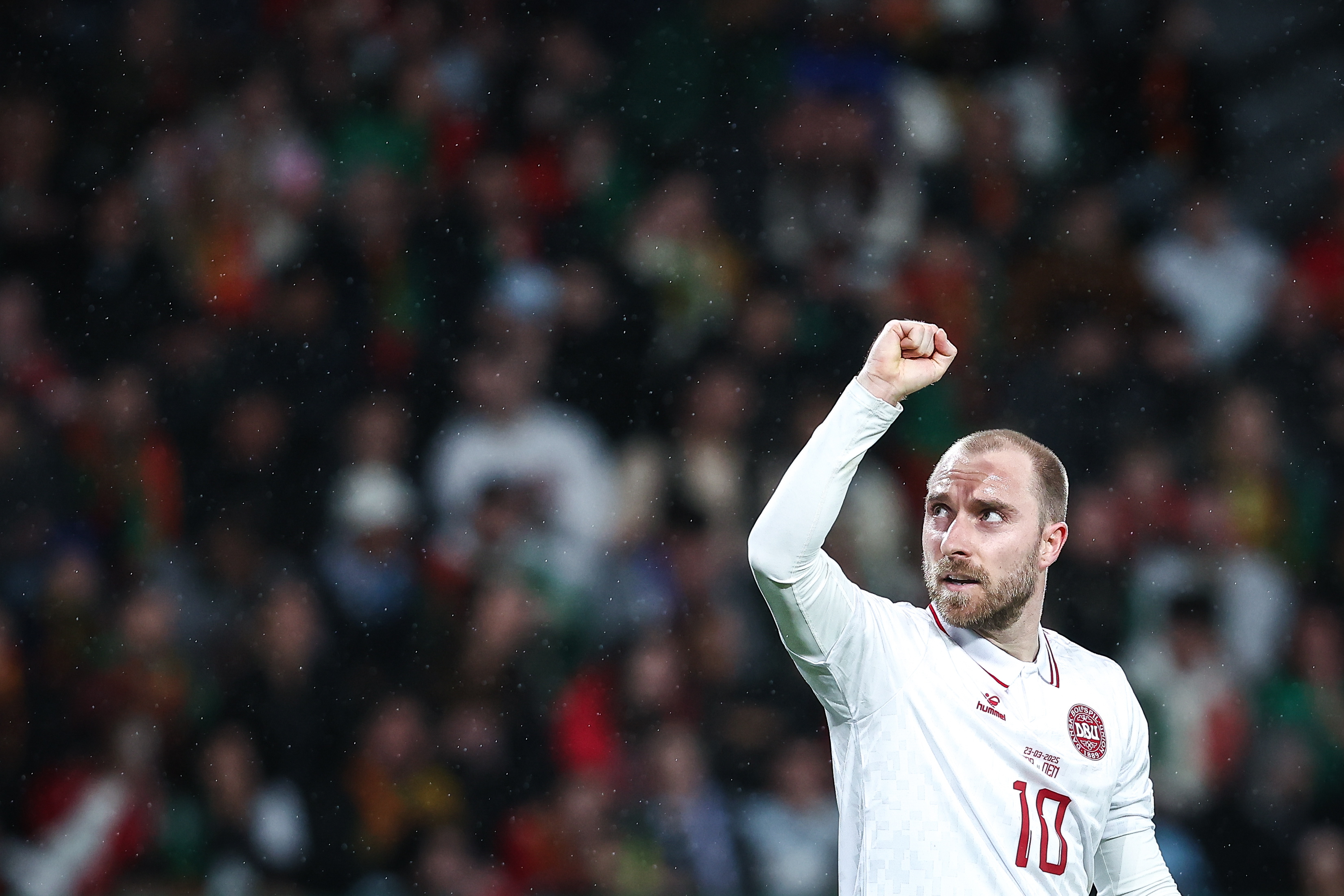 葡萄牙灭掉对手,成功晋级欧预赛半决赛的简单介绍 葡萄牙灭掉对手,成功晋级欧预赛半决赛的简单介绍