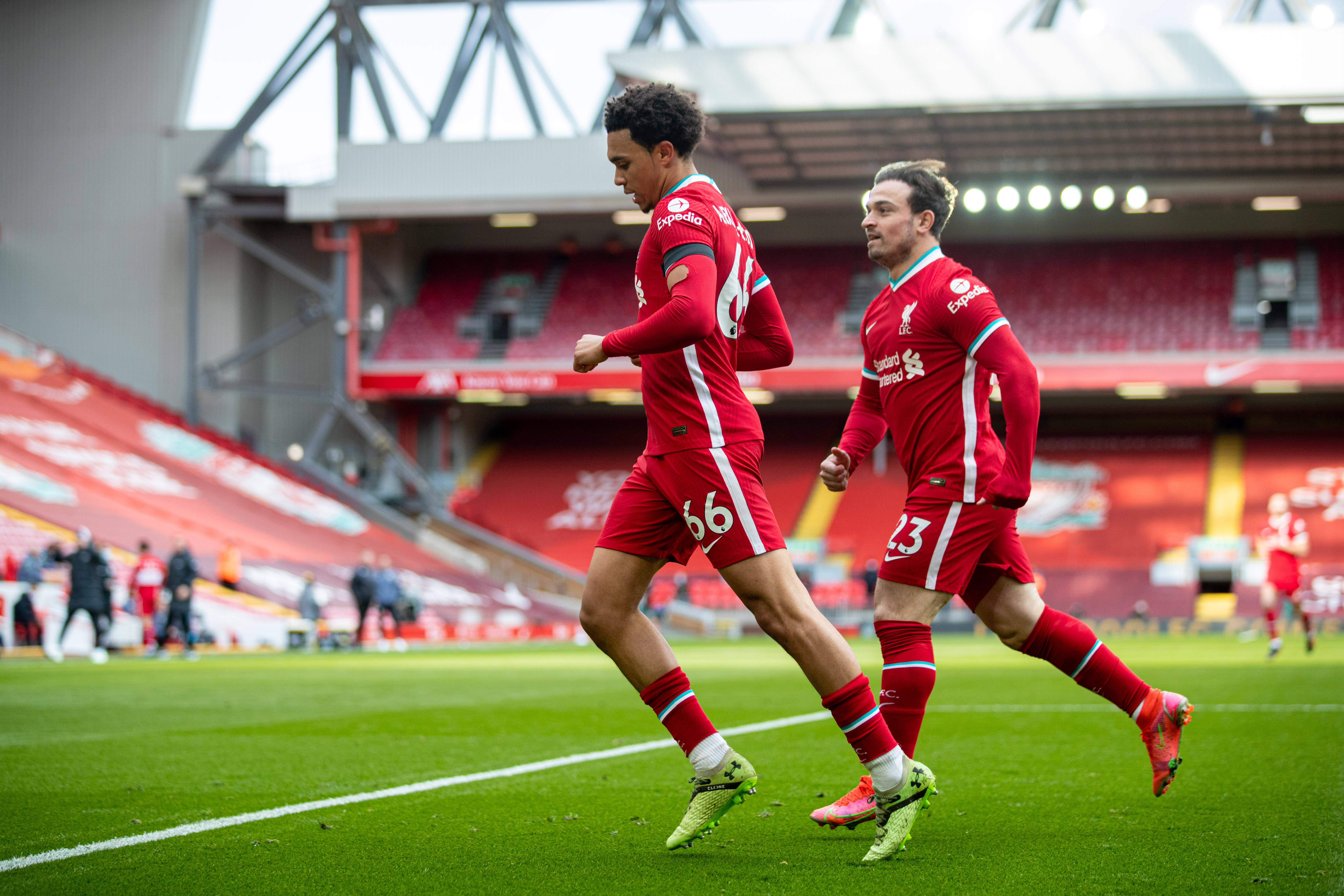 关于热那亚客场惨败，连败局面不改的信息