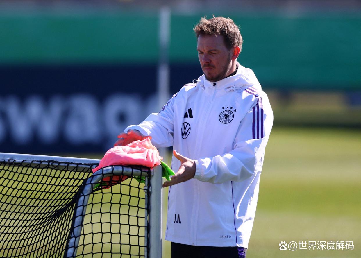 多特蒙德主场遭遇困境,球迷担忧不断 多特蒙德主场遭遇困境,球迷担忧不断