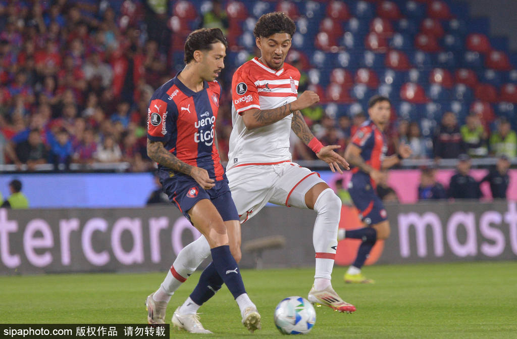 利物浦主帅调整战术全力备战 利物浦主帅调整战术全力备战