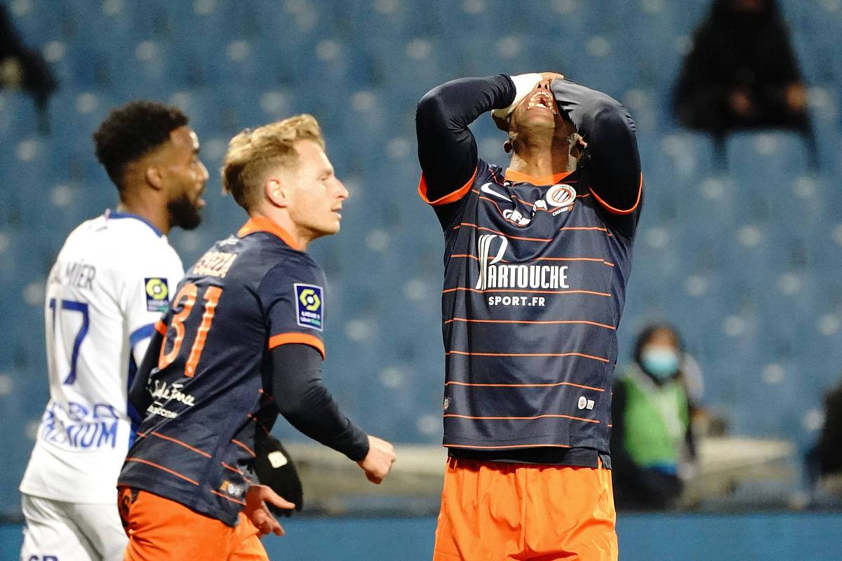 包含里尔主场逼平特鲁瓦,赛果不尽理想的词条 包含里尔主场逼平特鲁瓦,赛果不尽理想的词条