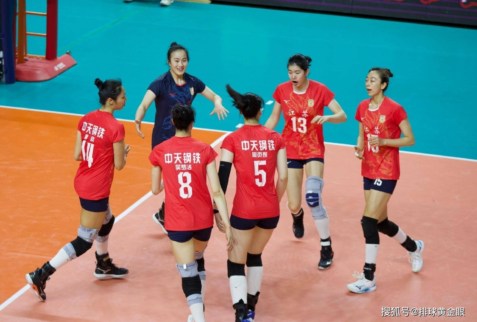 包含江苏卫冕路:新晋队员崭露头角,挑战无畏的词条 包含江苏卫冕路:新晋队员崭露头角,挑战无畏的词条