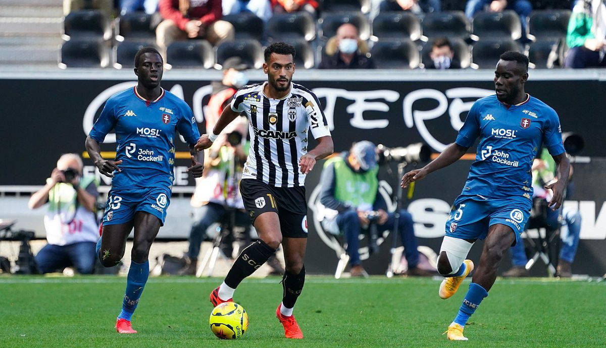 关于南特主场遭逢负,降级形势严峻的信息 关于南特主场遭逢负,降级形势严峻的信息